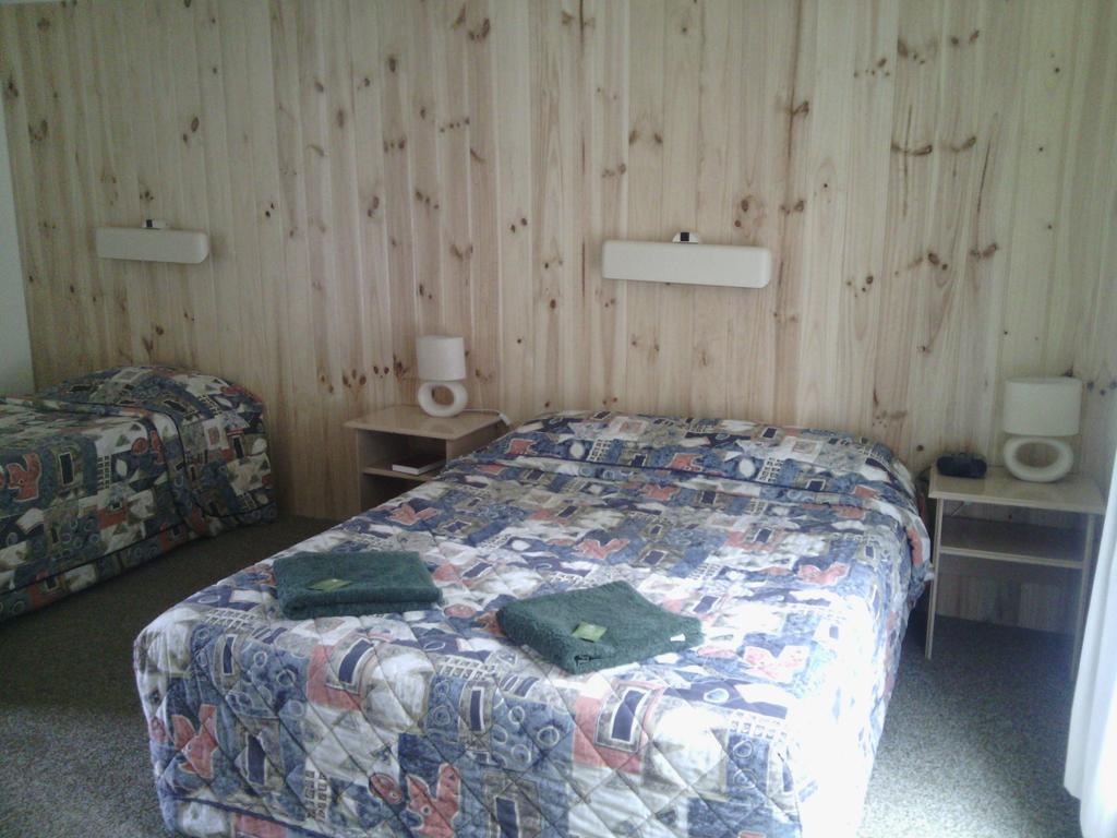 Snowy River Lodge Motel Орбост Номер фото